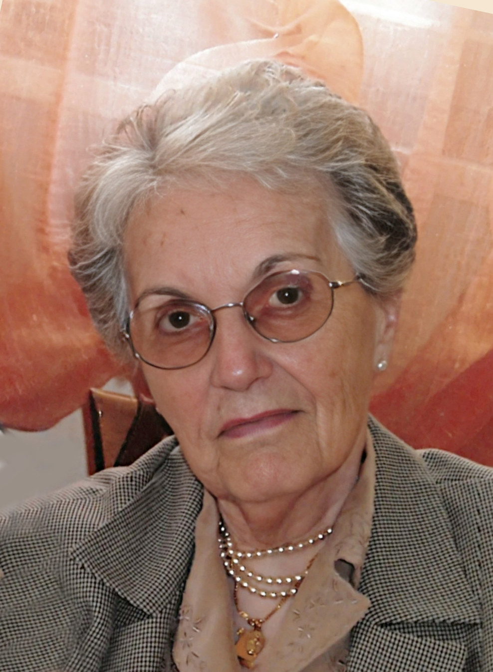 Elena Munari